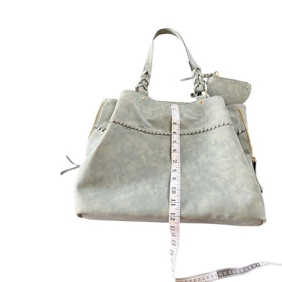 VR NYC | Sage Green | Extra Roomy |  Vegan Leather | Shoulder Bag - Picture 4 of 13